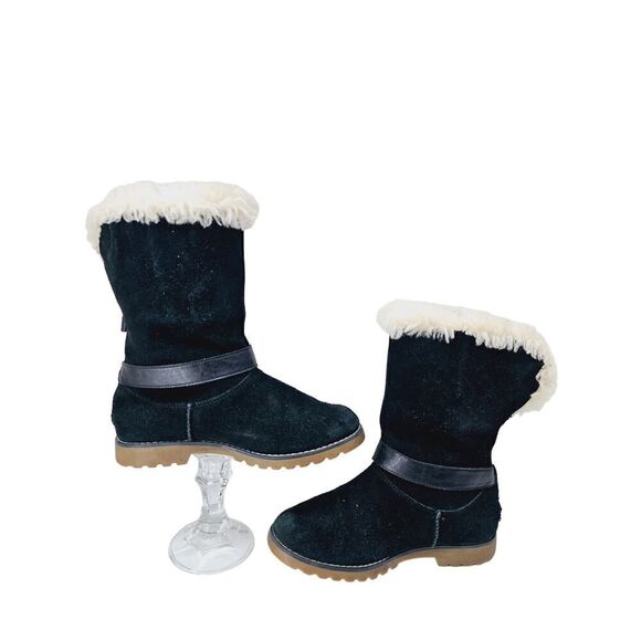 UGG Girls Size 3 Winter Boot - Picture 9 of 10